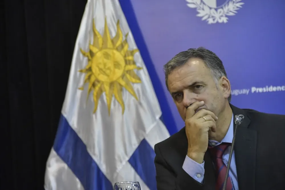 El intendente de Canelones, Yamandú Orsi, le respondió al senador nacionalista