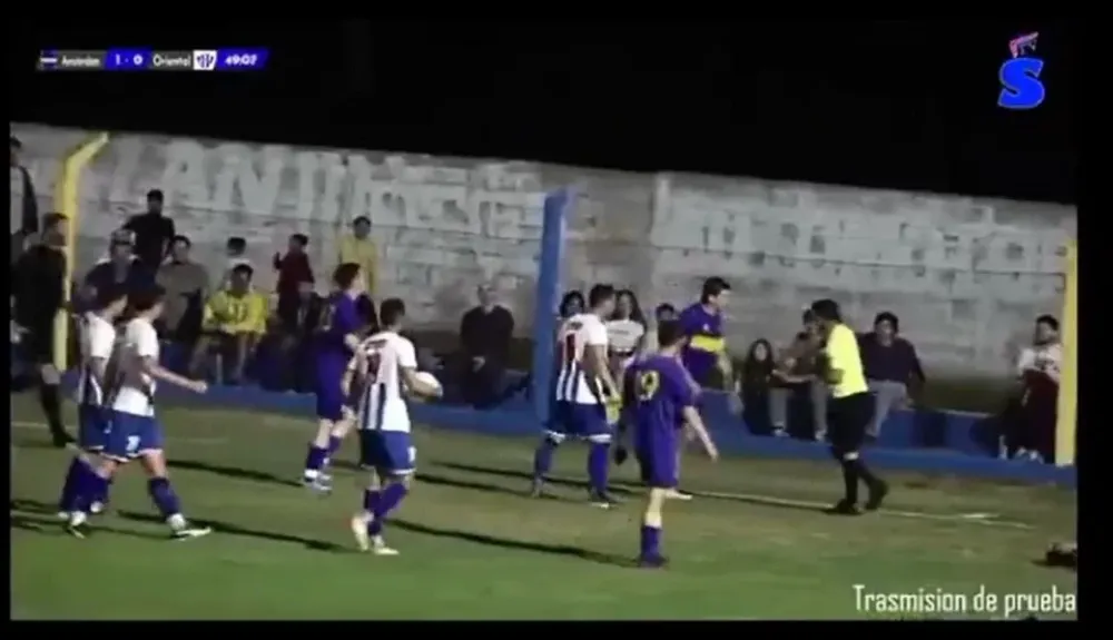 Pelea en el fútbol de Paso de los Toros