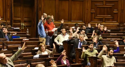 diputados aprueban polemico articulo de la rendicion con recortes para la educacion