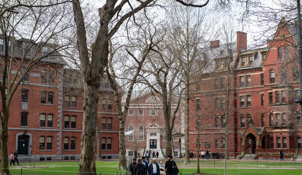 Universidad de Harvard