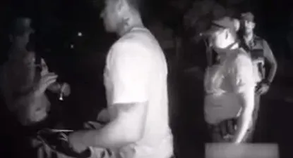 denuncio a policias pero tuvo inconsistencias y no se probo la agresion