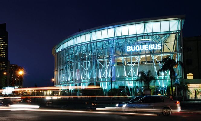 Ciudadanos argentinos podrán tramitar pasaportes al instante en la terminal de Buquebus de Puerto Madero