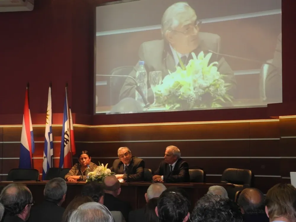 El ministro interino Enzo Benech remarcó la importancia de la investigación agropecuaria