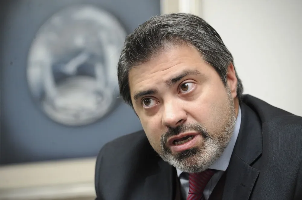 Tealdi le respondió a Evaristo González