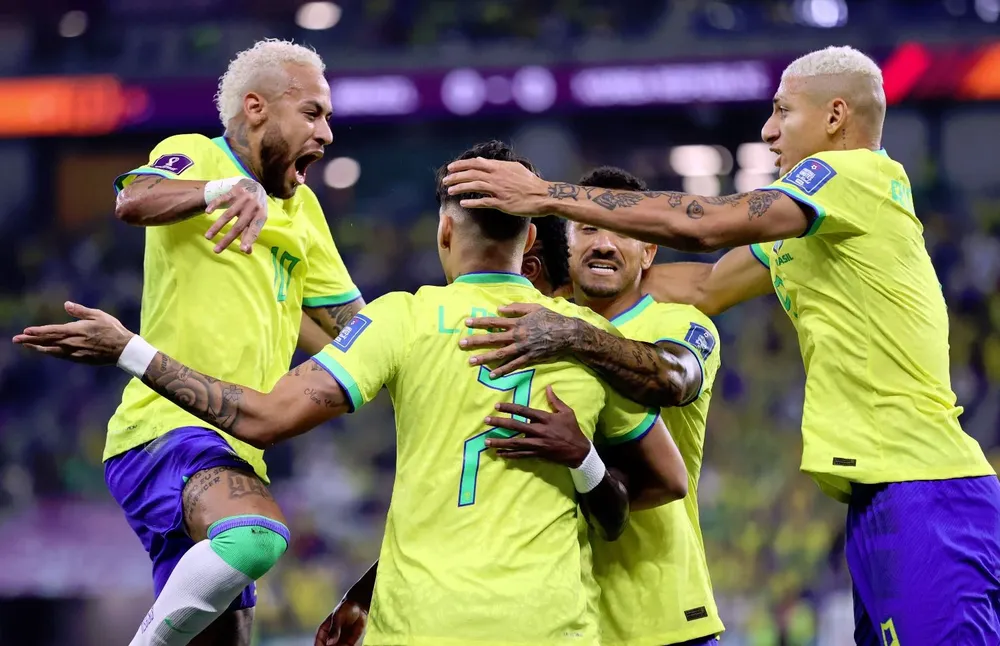 Neymar, Vinícius y Richarlison con la selección brasileña