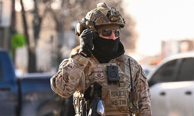 Las imágenes de Mineápolis han conmocionado a los italianos.