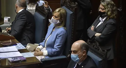 Archivo. La vicepresidenta de la República, Beatriz Argimón, preside el Senado