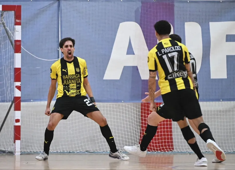 Peñarol le ganó a Urupan y de esa manera se consagró campeón uruguayo de fútbol sala, ganando el quinquenio