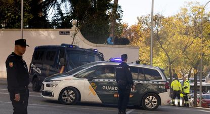 Refuerzo de seguridad en más de 400 puntos sensibles en todo el país.