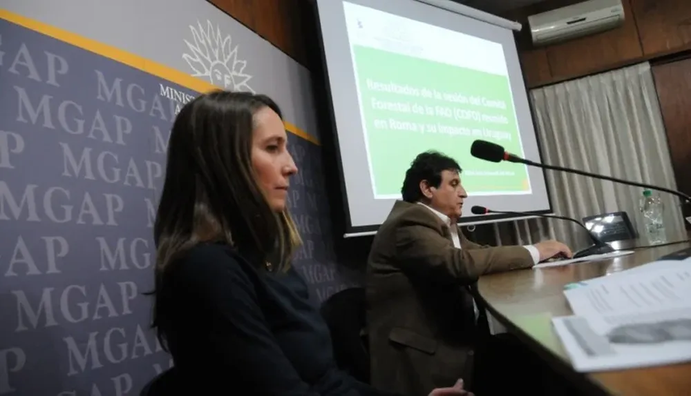Cecilia Penengo y Pedro Soust informan en el MGAP