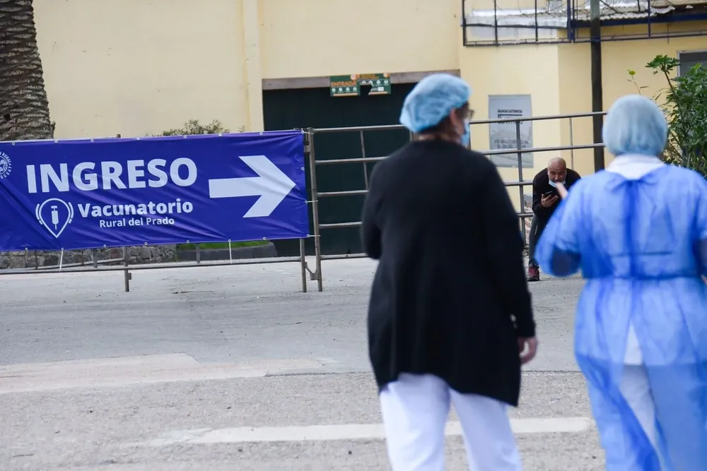 Menos positivos, muertes y tests este domingo: 2.054 nuevos casos y 39 fallecidos