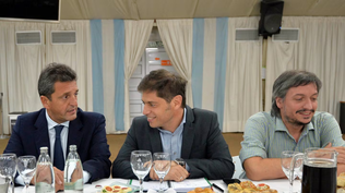Axel Kicillof, Máximo Kirchner y Sergio Massa se reunieron para tratar las PASO y el Presupuesto 2027