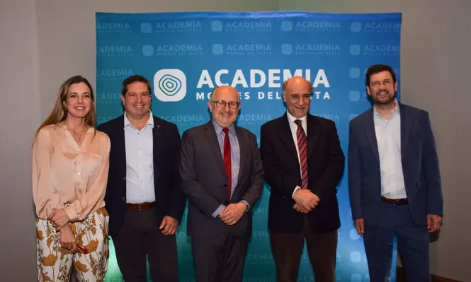 Carolina Moreira, Aldo Favre, Pablo Da Silveira, Pablo Mieres y Diego Wollheim