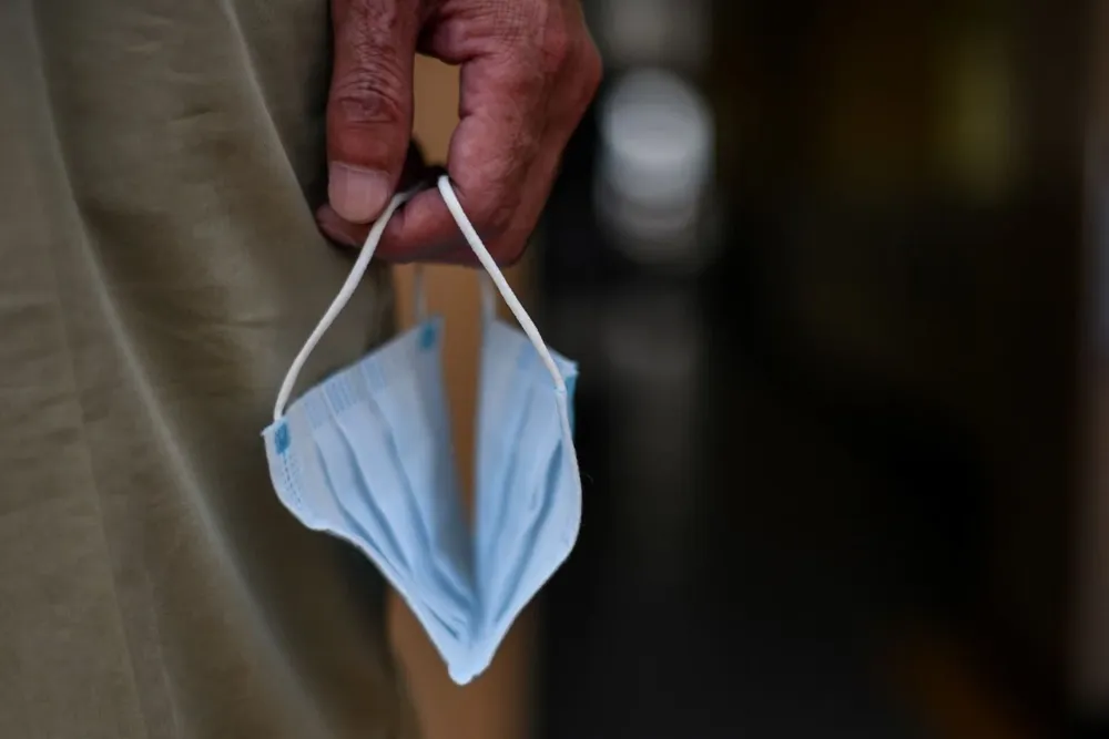 Entre el personal de la salud hay 52 casos activos