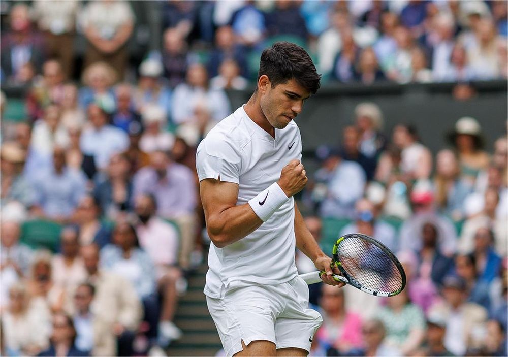 Carlos Alcaraz, disputando un partido.