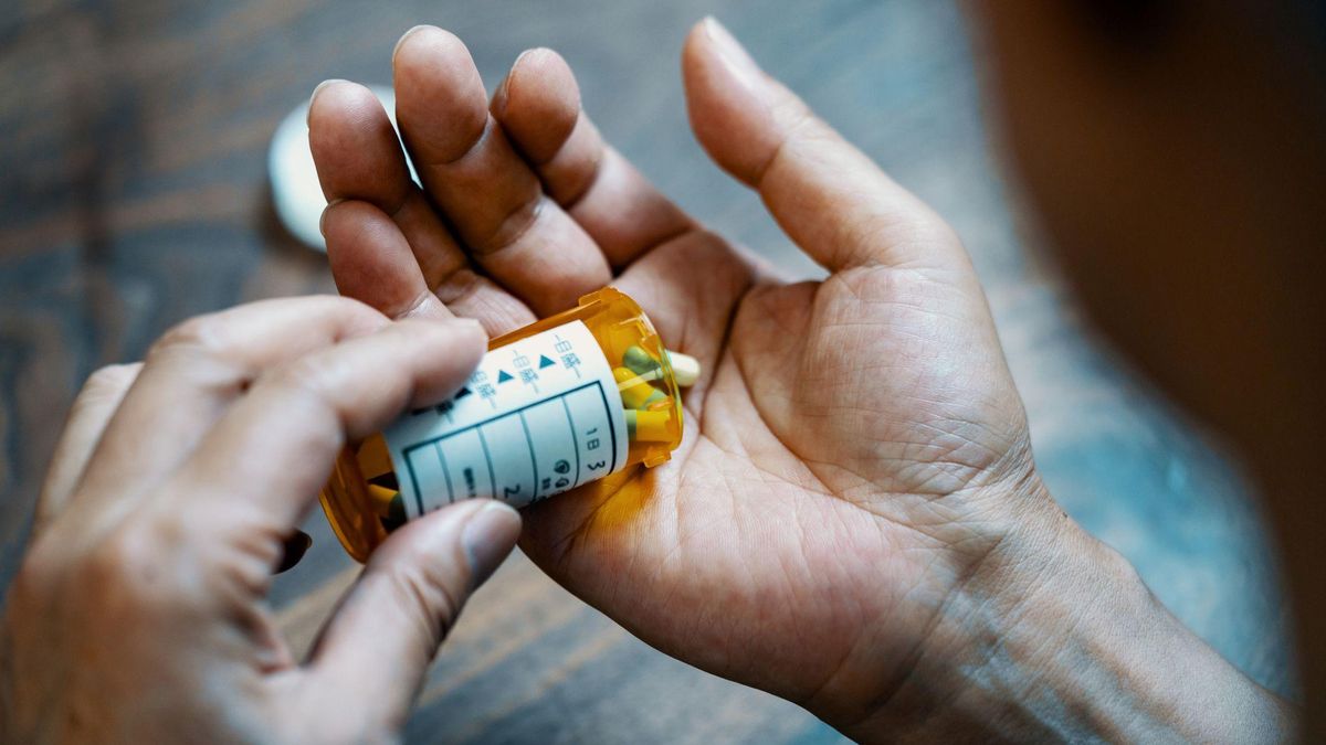 Alarma por intentos de suicidio con medicamentos habilitados: reportan casos de intoxicación con clonazepam pero también paracetamol e ibuprofeno