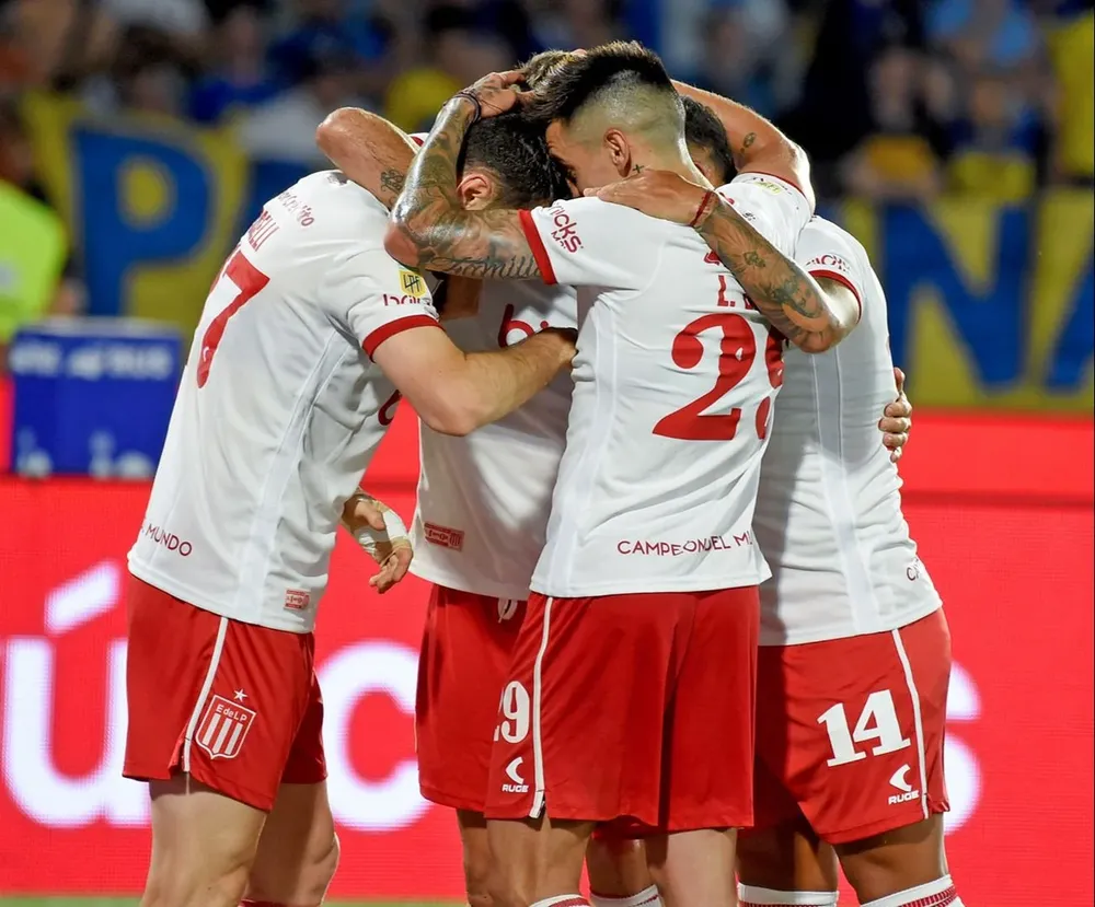 Estudiantes superó a Boca