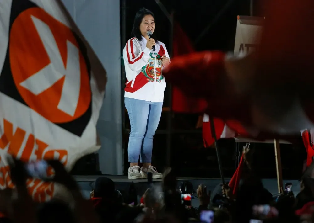 La justicia peruana evalúa un pedido fiscal para que ordene nuevamente prisión preventiva contra la candidata Keiko Fujimori.