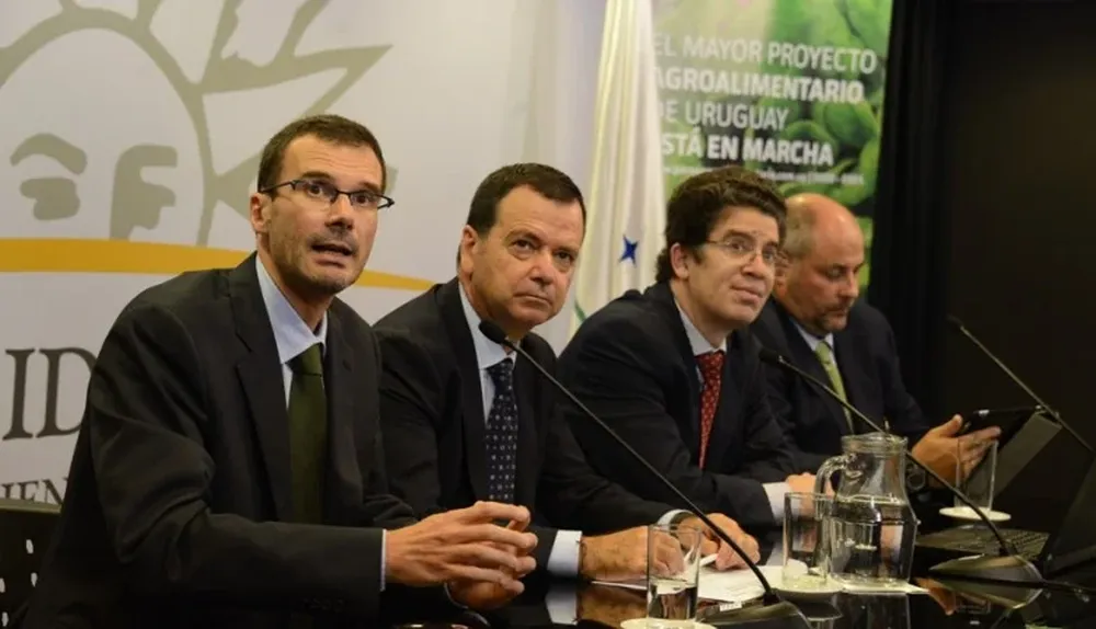 P. Vilanova, J. Tejedo Fernández, P. Rosselli y A. De Pando