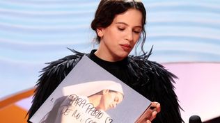 La española Rosalía, en la presentación de su dic Lux en Valencia.