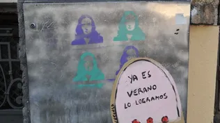 Los nuevos mensajes que hablan desde los muros de la ciudad