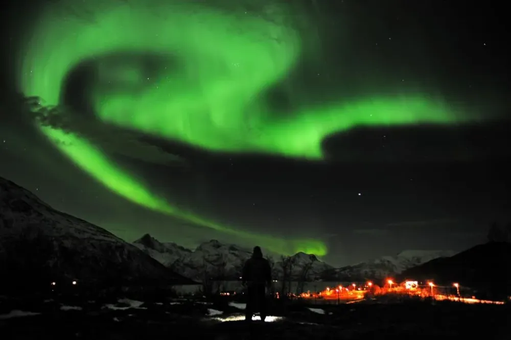 La aurora boreal vista desde Trondheim, Noruega, en medio de la más poderosa tormenta solar de los últimos seis años