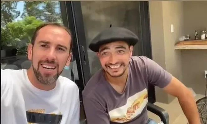 Diego Godín y Chory Castro