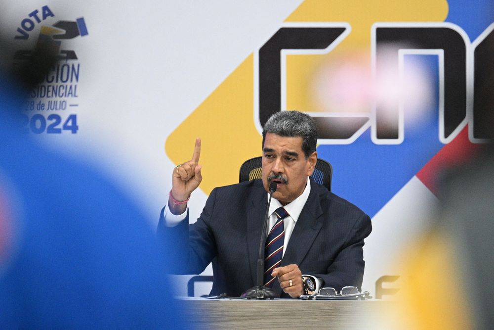 Nicolás Maduro, presidente de Venezuela, en una conferencia de prensa en la CNE