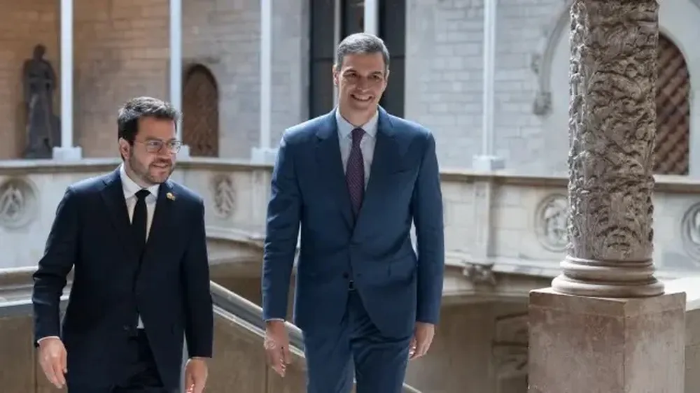 Pedro Sánchez y Pere Aragonés, aliados en tensión por la deuda catalana.