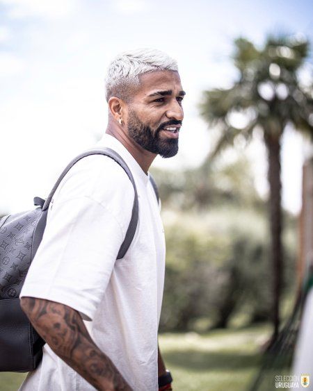 Rodrigo Aguirre convocado por Marcelo Bielsa