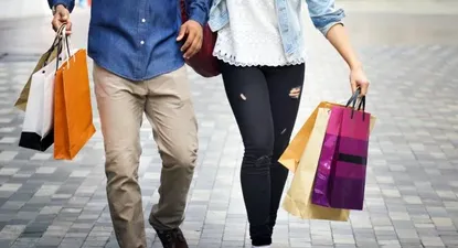 Familias son más cautas con deudas pese a mayor consumo