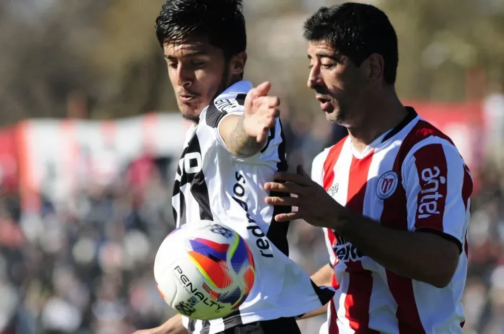 Kevin Ramírez y Kily González.