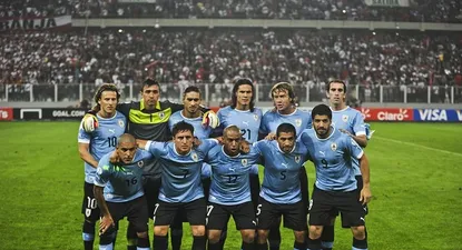Uruguay vuelve al top ten en el ranking FIFA