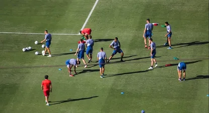 Entrenamiento de Nacional en el Gran Parque Central