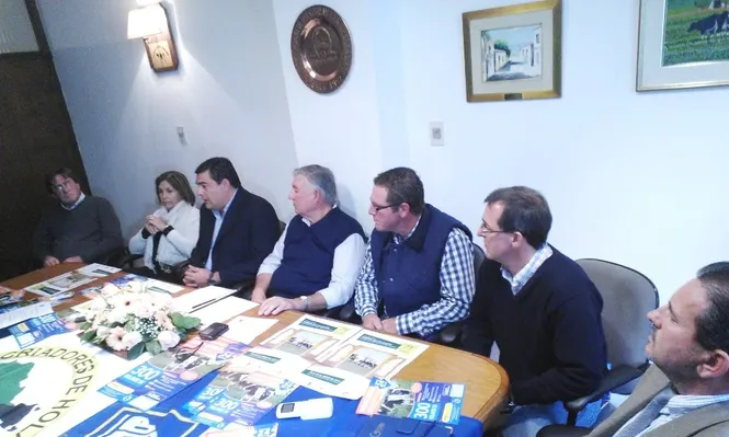 La muestra se presentó en una conferencia de prensa realizada en la SCHU