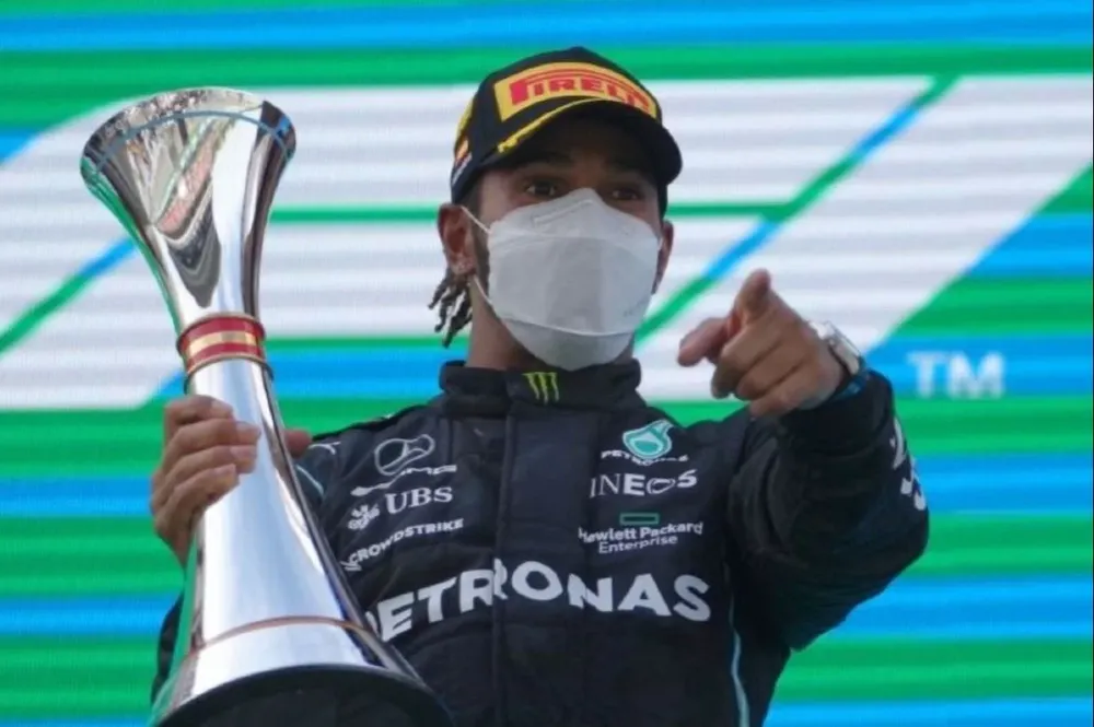 Lewis Hamilton y un nuevo podio para su historial