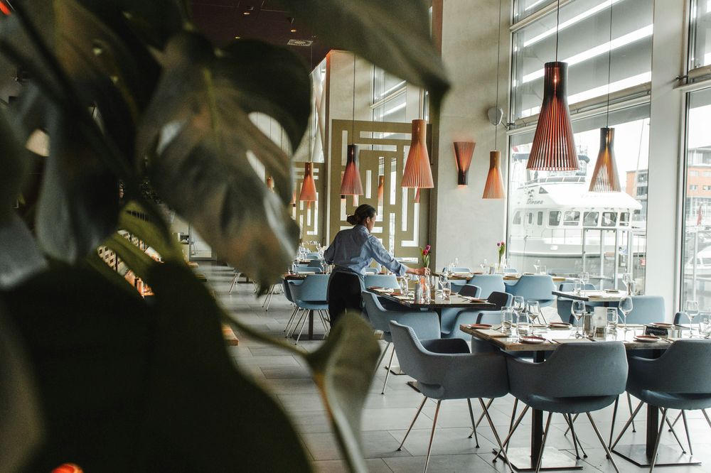 Liechtenstein presenta oportunidades de empleo en un ambiente laboral de alto nivel, beneficiándose de una economía sólida y estable.