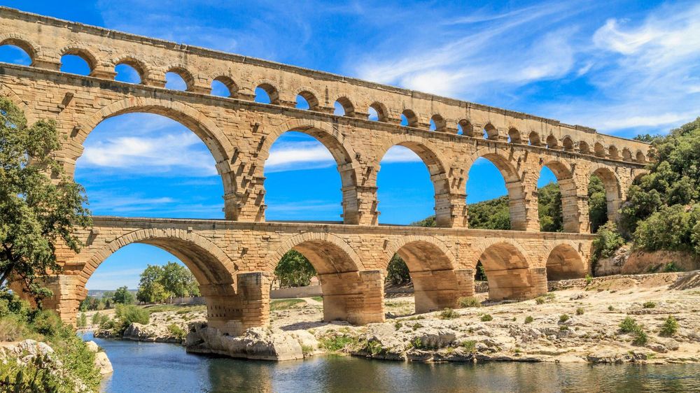 Los planificadores soviéticos se inspiraron en los grandes proyectos históricos de manejo del agua como los acueductos romanos.