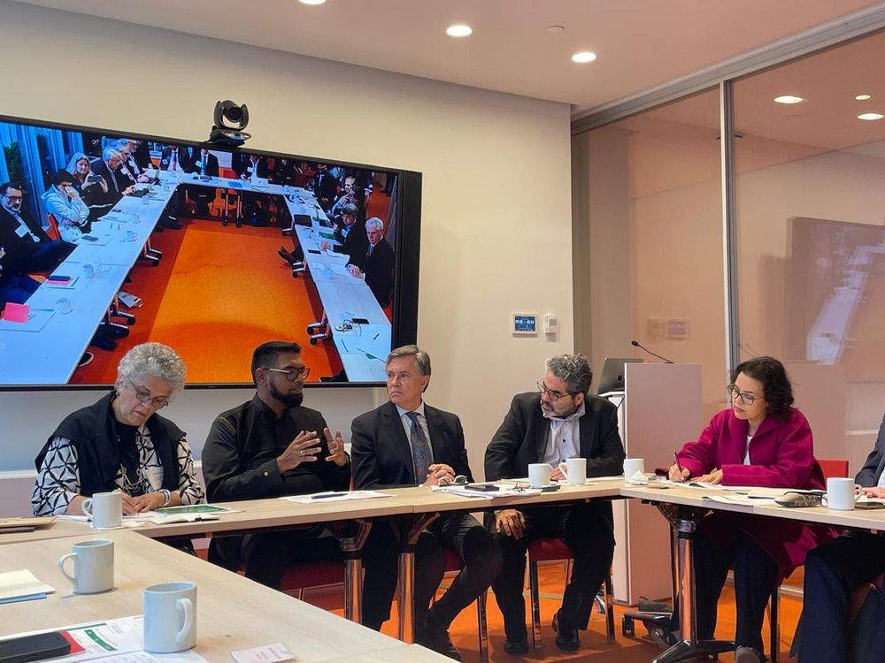 La iniciativa refleja la preocupación de la Universidad de Columbia y el IICA por consolidar una visión genuine de la posición de América Latina como proveedor mundial de alimentos y de servicios ecosistémicos, por su vasto patrimonio de recursos naturales, y su marco institucional de promoción de innovación y nuevas tecnologías.  