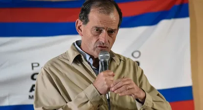 manini rios: ideologia de genero es un libreto para transformarnos en tribus