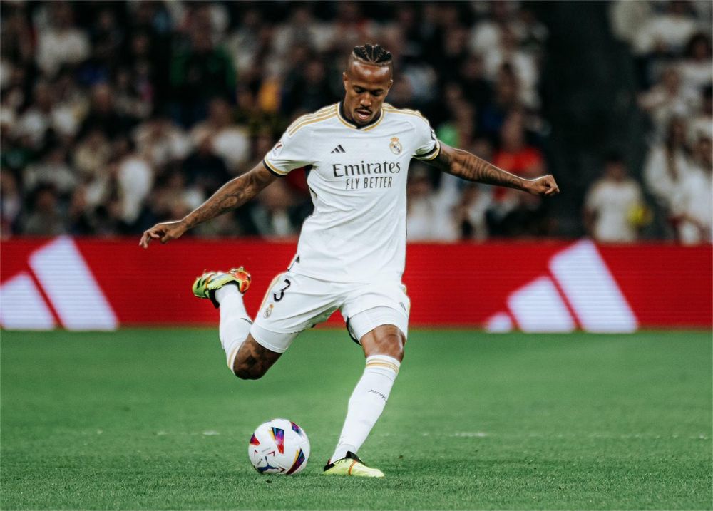 Militao quiere estar en Wembley.