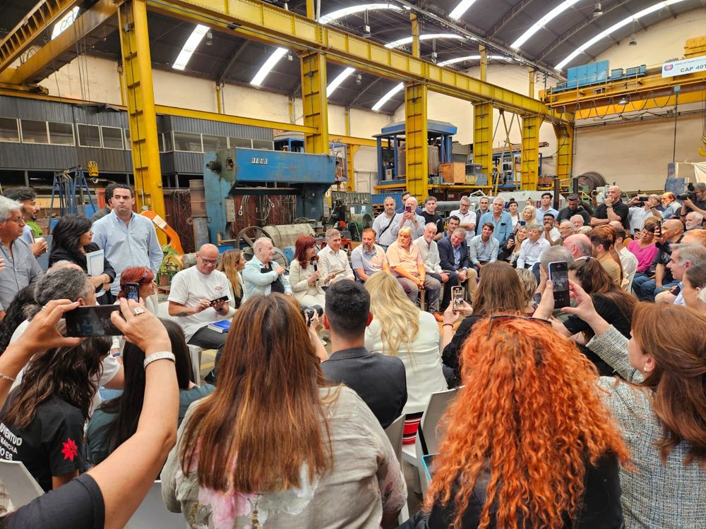 CFK con empresarios PyMes en Avellaneda