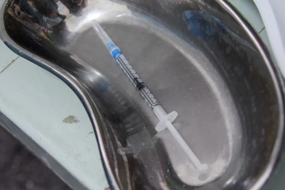 Dosis de una vacuna contra el covid-19