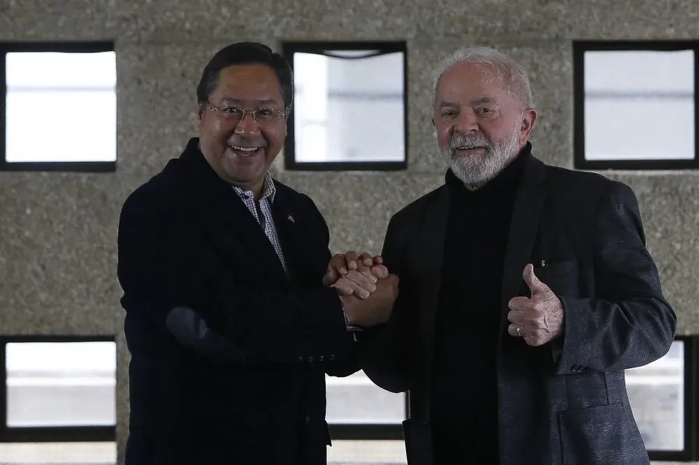 Luis Arce (izquierda) con Luiz Inácio Lula da Silva