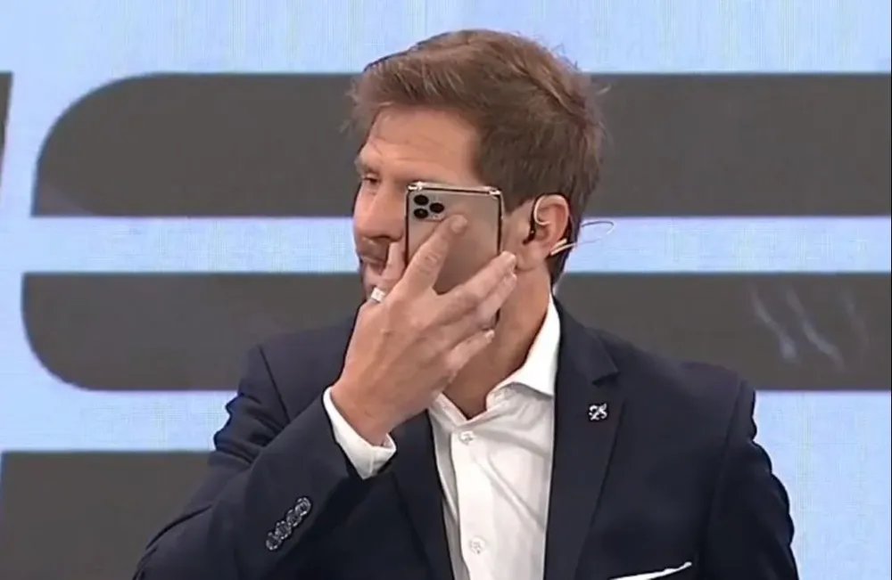 Sebastián Vignolo se sorprendió con los audios que envió Luis Suárez