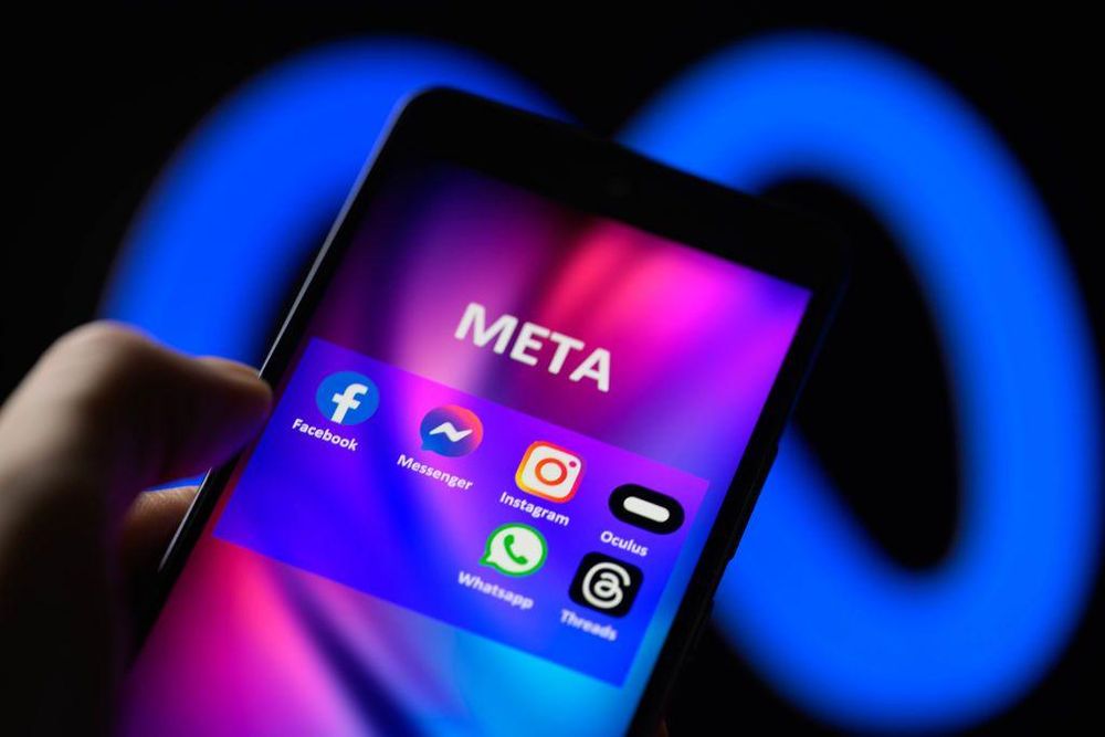 Meta maneja varias plataformas de redes sociales, pero los cambios se aplicarán a Facebook e Instagram.