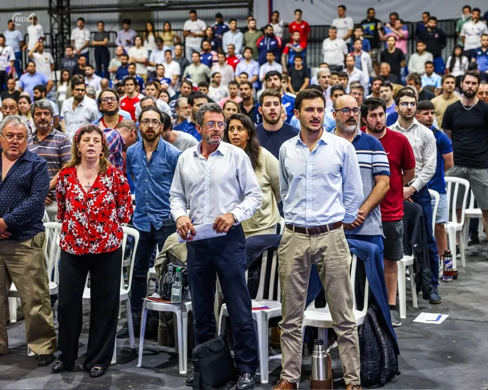 Cerca de 600 personas concurrieron a la asamblea de Nacional