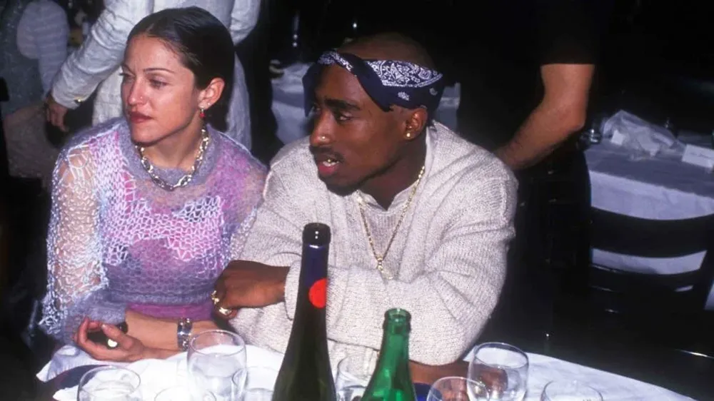 Madonna y el rapero Tupac Shakur
