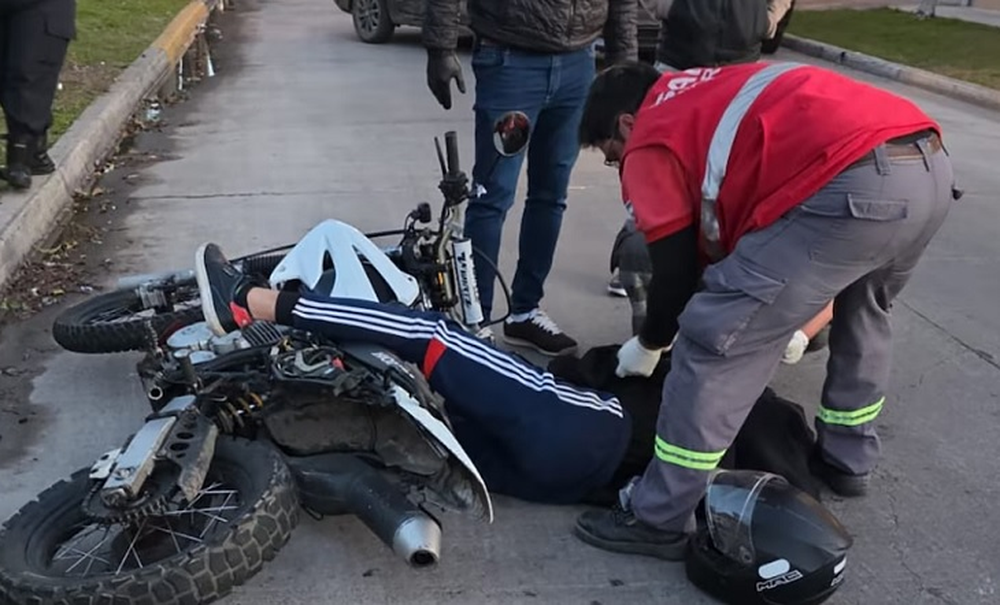 Un Policía de la Ciudad mató a un delincuente que intentó robarle la moto