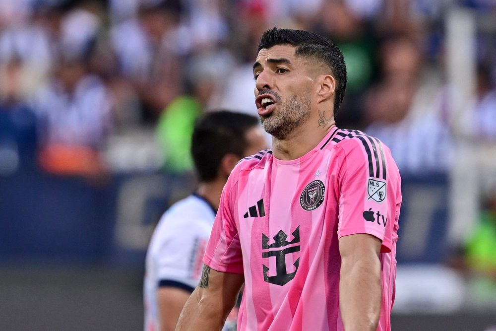 Luis Suárez en al amistoso ante Alianza Lima